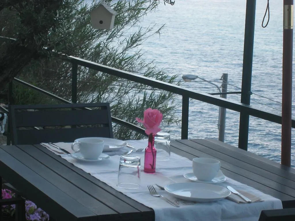 Corte Del Gallo Corniglia Bed & Breakfast